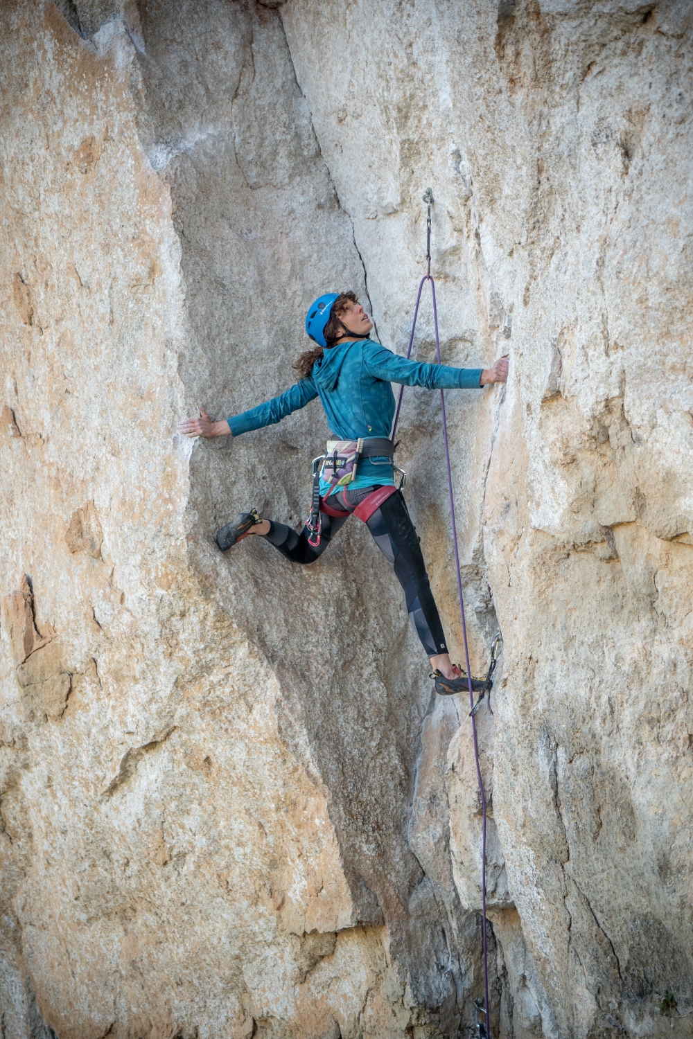 Escalada en Siurana. Camp Semana Santa.